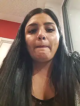 Snapshot of laura_dirtyhot chatting on 6, 12, 2024 laura dirtyhot online show from 6, 12, 2024
