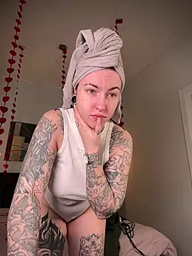 IvyHoney online show from 12, 2, 2025