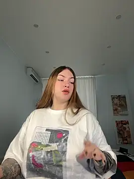 IvyHoney online show from 5, 10, 2025