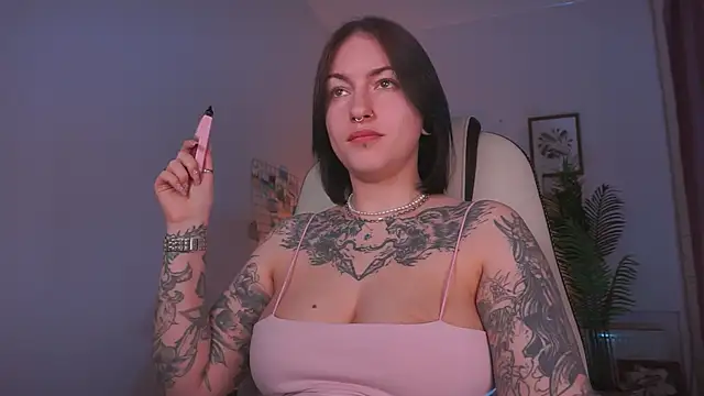 IvyHoney online show from 25, 2, 2025