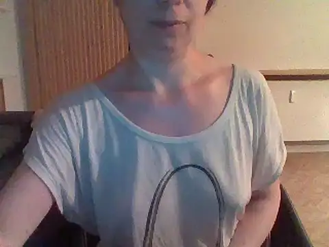 Moi Lina online show from 21, 7, 2026