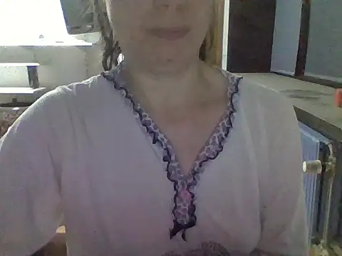 Moi Lina online show from 14, 9, 2025