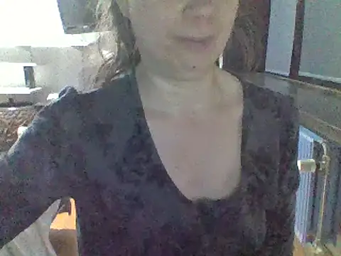Moi Lina online show from 5, 10, 2025
