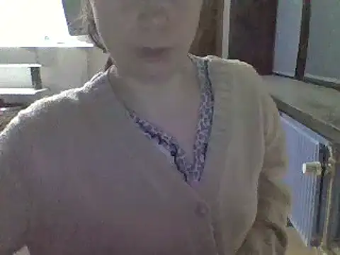 Moi Lina online show from 6, 1, 2025