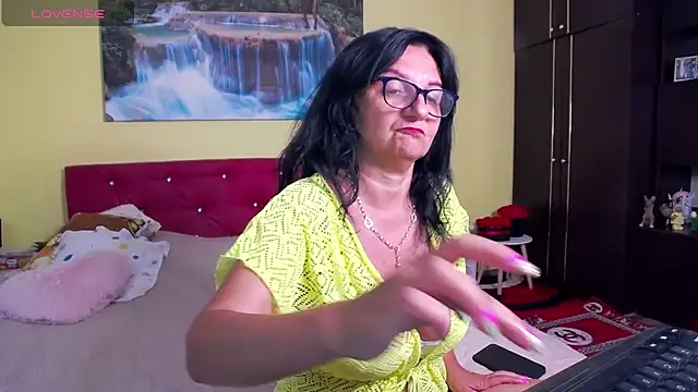 AlexaMorreno online show from 12, 7, 2026