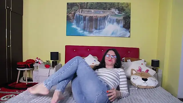 AlexaMorreno online show from 25, 2, 2026