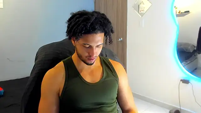 Snapshot of Kris_Khalifa69 chatting on 21, 5, 2026 Kris Khalifa69 online show from 21, 5, 2026