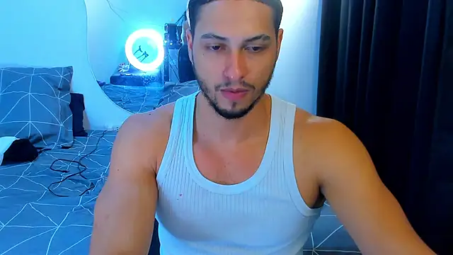 Snapshot of Kris_Khalifa69 chatting on 5, 5, 2026 Kris Khalifa69 online show from 5, 5, 2026
