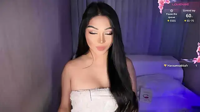 Snapshot of shantal_r0mance chatting on 10, 5, 2026 shantal r0mance online show from 10, 5, 2026