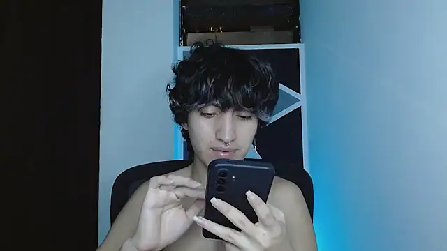 Snapshot of littlextreme chatting on 16, 1, 2026 littlextreme online show from 16, 1, 2026