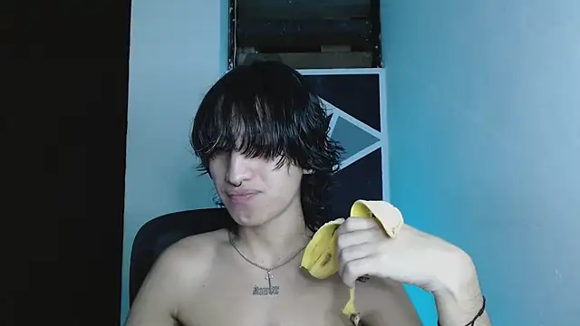 Snapshot of littlextreme chatting on 6, 6, 2026 littlextreme online show from 6, 6, 2026