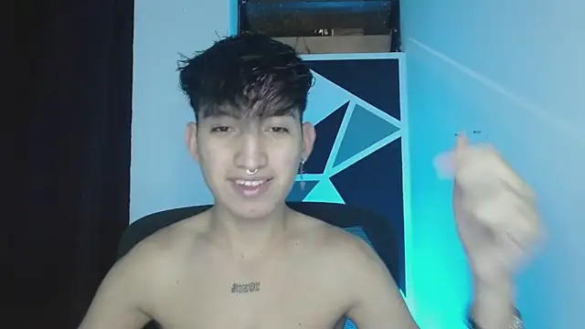 Snapshot of littlextreme chatting on 14, 3, 2025 littlextreme online show from 14, 3, 2025