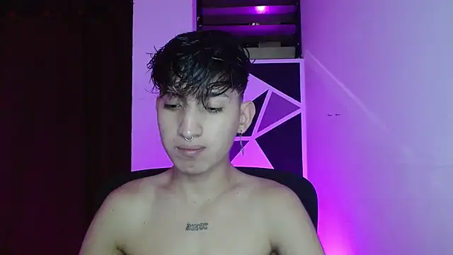 Snapshot of littlextreme chatting on 22, 3, 2025 littlextreme online show from 22, 3, 2025