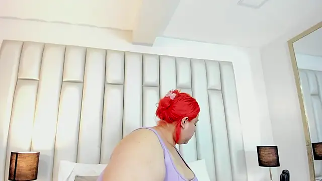 aandreaperez online show from 6, 11, 2025