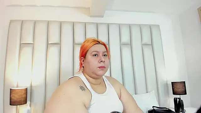 aandreaperez online show from 17, 11, 2025