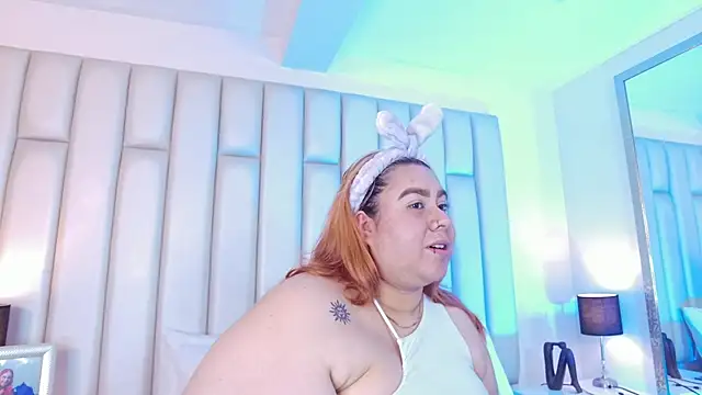 aandreaperez online show from 9, 2, 2026