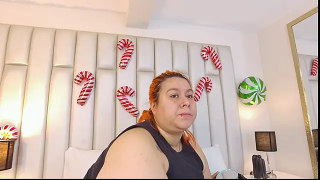 aandreaperez online show from 17, 12, 2025