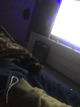 Hugetings online show from 4, 12, 2024