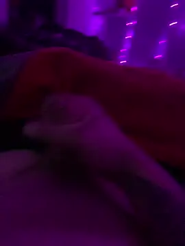 Hugetings online show from 12, 1, 2026