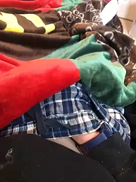 Hugetings online show from 14, 2, 2025