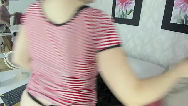 EmilySumer online show from 27, 11, 2025