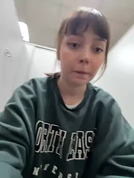 Snapshot of hanahaki chatting on 4, 2, 2025 hanahaki online show from 4, 2, 2025