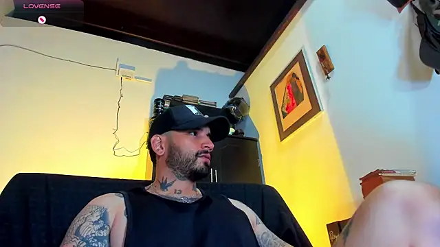CamiloGray  online show from 11, 2, 2025
