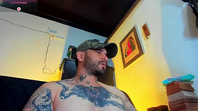 CamiloGray  online show from 16, 2, 2025