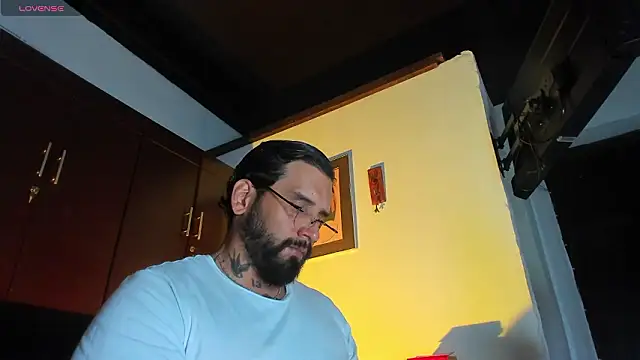 CamiloGray  online show from 24, 2, 2026