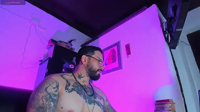 CamiloGray  online show from 8, 10, 2025