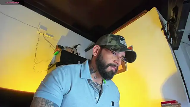 CamiloGray  online show from 22, 10, 2025