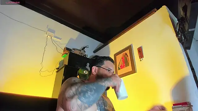 CamiloGray  online show from 7, 10, 2025