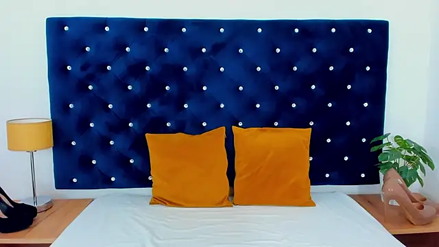 EvaLick online show from 5, 12, 2025