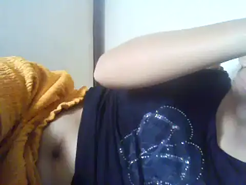 Snapshot of hairypussyyummy chatting on 5, 2, 2025 hairypussyyummy online show from 5, 2, 2025
