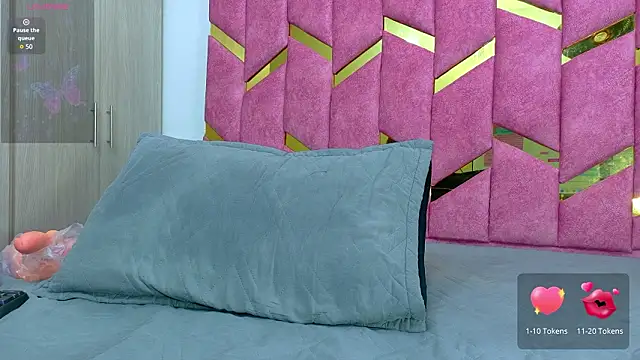 hornyhousekeeper  online show from 28, 2, 2026