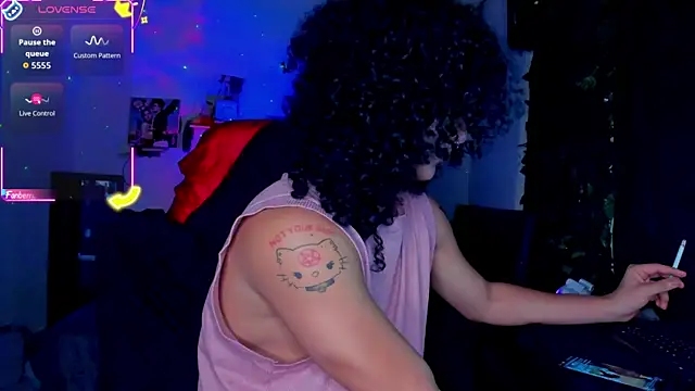 sweetvond  online show from 2, 11, 2025