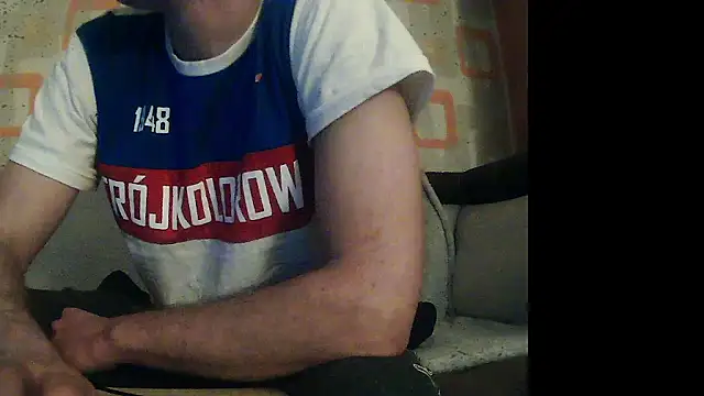 Snapshot of Dzutt chatting on 12, 1, 2025 Dzutt online show from 12, 1, 2025