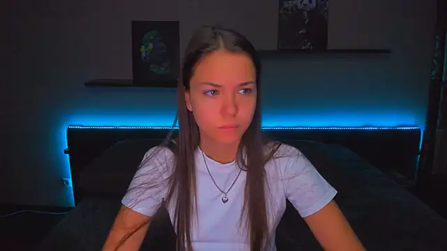 Snapshot of AlexaBarkley chatting on 24, 10, 2025 AlexaBarkley online show from 24, 10, 2025