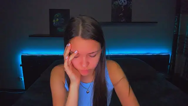 Snapshot of AlexaBarkley chatting on 13, 11, 2025 AlexaBarkley online show from 13, 11, 2025