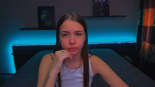 AlexaBarkley online show from 3, 2, 2025