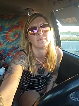 SheIsSomething online show from 17, 1, 2026