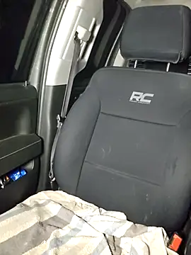 SheIsSomething online show from 3, 11, 2025