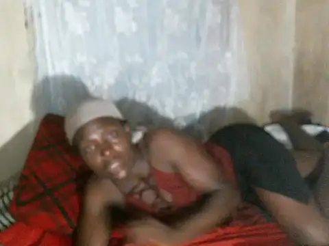 cute-shamza online show from 4, 2, 2026