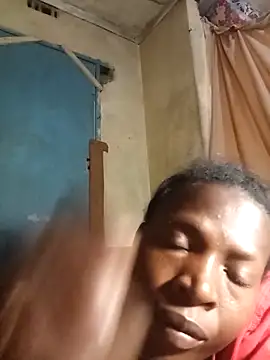 cute-shamza online show from 2, 12, 2025