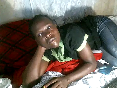 cute-shamza online show from 15, 1, 2026