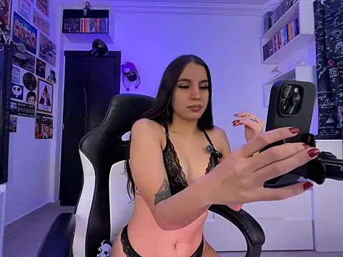 Myonlyhell online show from 7, 12, 2024