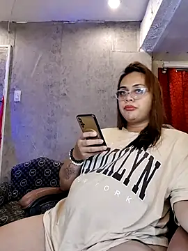  MissKhimberlyXxx  online show from 4, 4, 2026