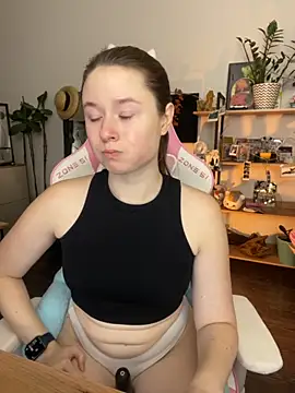 sweetest pie online show from 8, 11, 2025