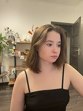 Snapshot of sweetest_pie chatting on 25, 1, 2025 sweetest pie online show from 25, 1, 2025
