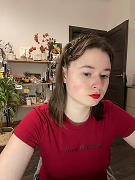 Snapshot of sweetest_pie chatting on 22, 2, 2025 sweetest pie online show from 22, 2, 2025